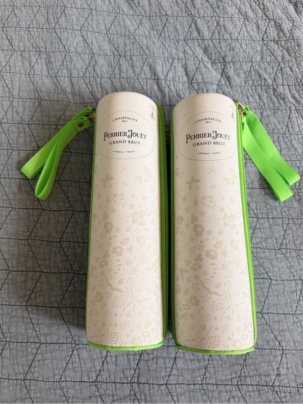2 Champagne Perrier-Jouet Grand Brut France Zippered Case Bottle Holders